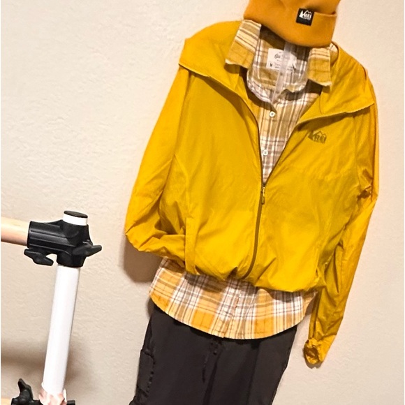 REI flash jacket looks New - Picture 15 of 15